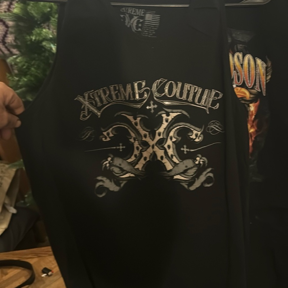 Extreme courture tank top size large